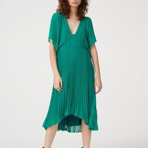 Club Monaco "Zorbina" Pleated Midi Dress Size 10